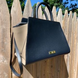 EXCELLENT CONDITION ZAC POSEN HANDBAG!